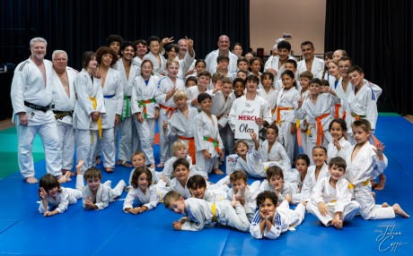 d80dbffa6c7df9fc0760795c81e5b442.jpg